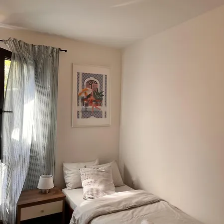Queen Villa
