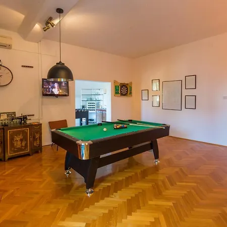 Queen 빌라 드라말리