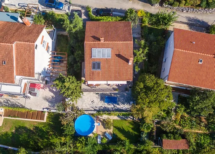 Villa Queen *