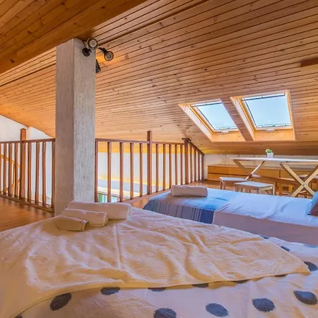 Queen וילה דראמליי