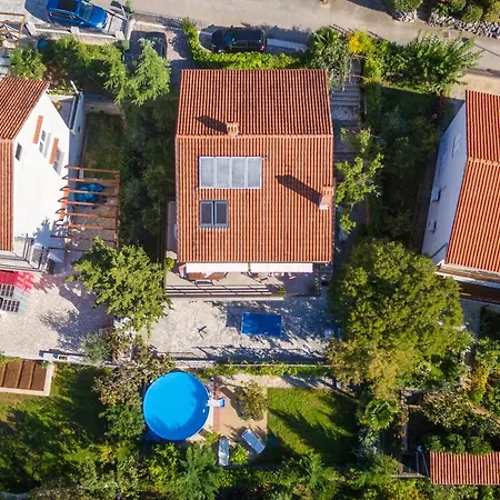 Villa Queen *
